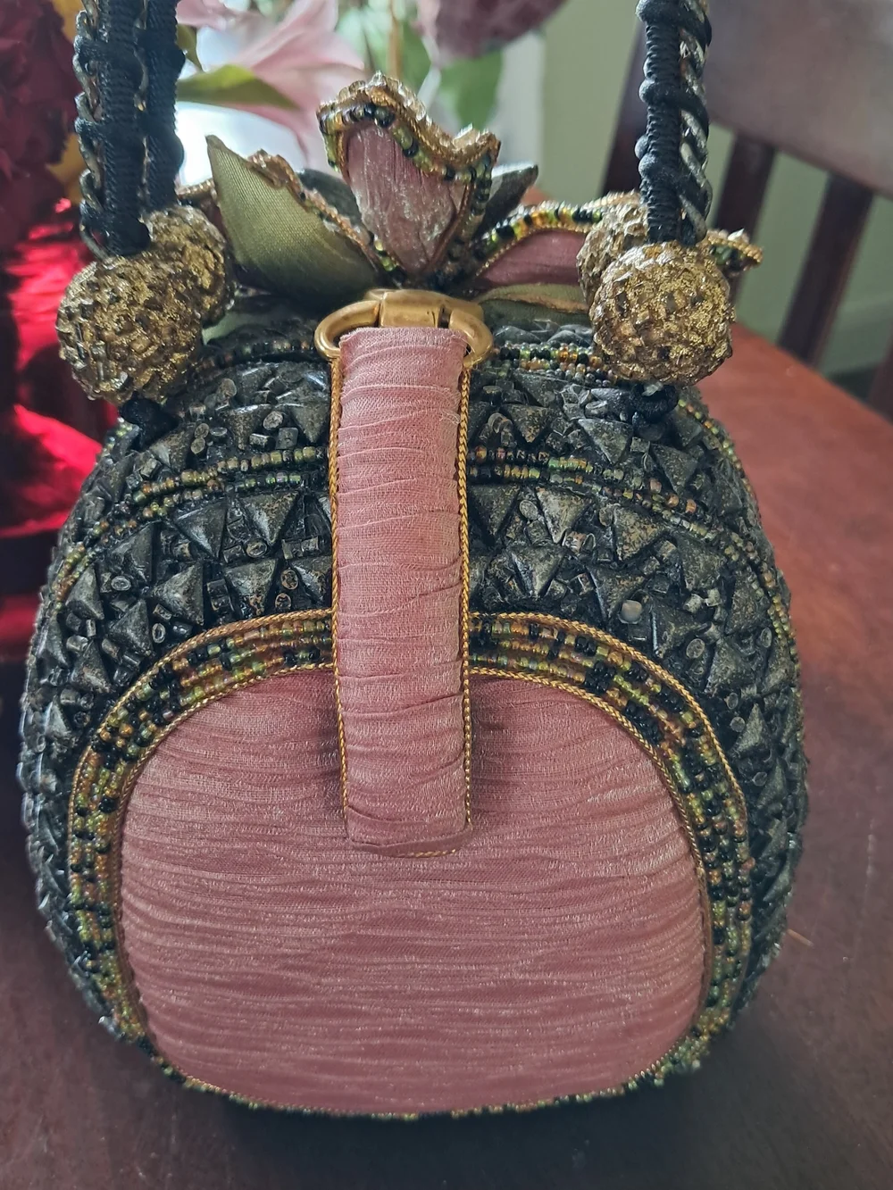 Mary Frances Pink and Gold Beaded Floral Wristlet - Picture 16 of 17